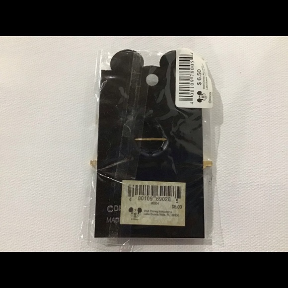 2000 Walt Disney World Mickey Mouse 4 Parks Pin - Picture 2 of 2